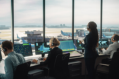 Blick aus dem Tower auf den Flughafen