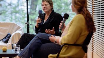 Tanja Wolf im Gespräch mit Isabel Aller
