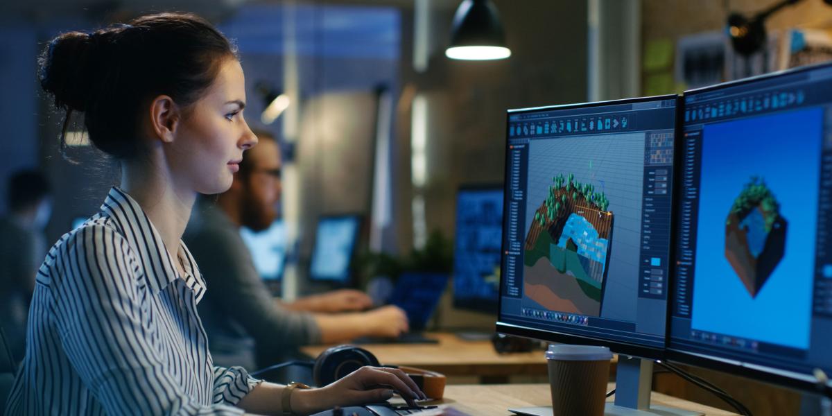 Gamedesigner vor Monitoren