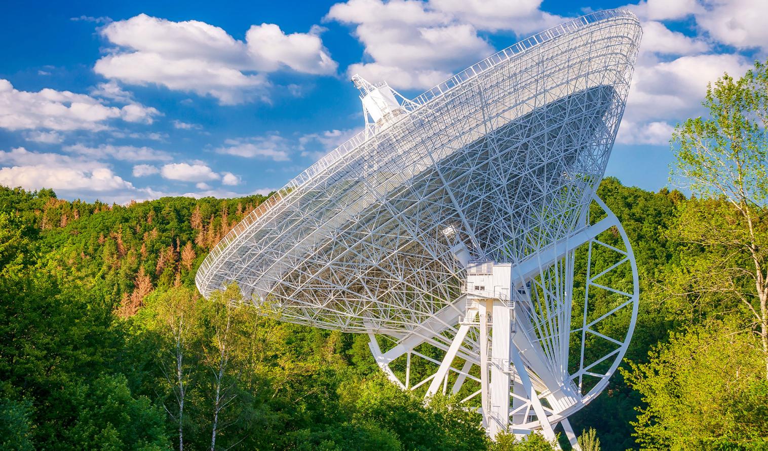 Radioteleskop Effelsberg in der Eifel