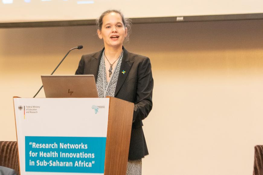 Prof. Dr. Veronika von Messling am Rednerpult