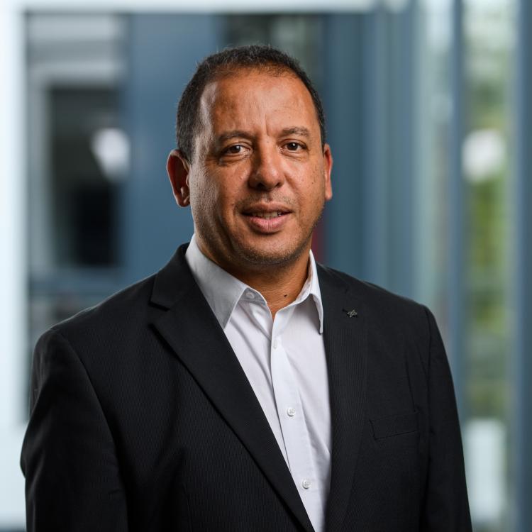 Portrait Dr. Mohsine Chefki