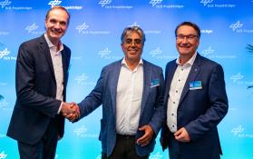 DLR Projektträger Geschäftsleitung und  Prof. Dr. Dr. h.c. Sahin Albayrak